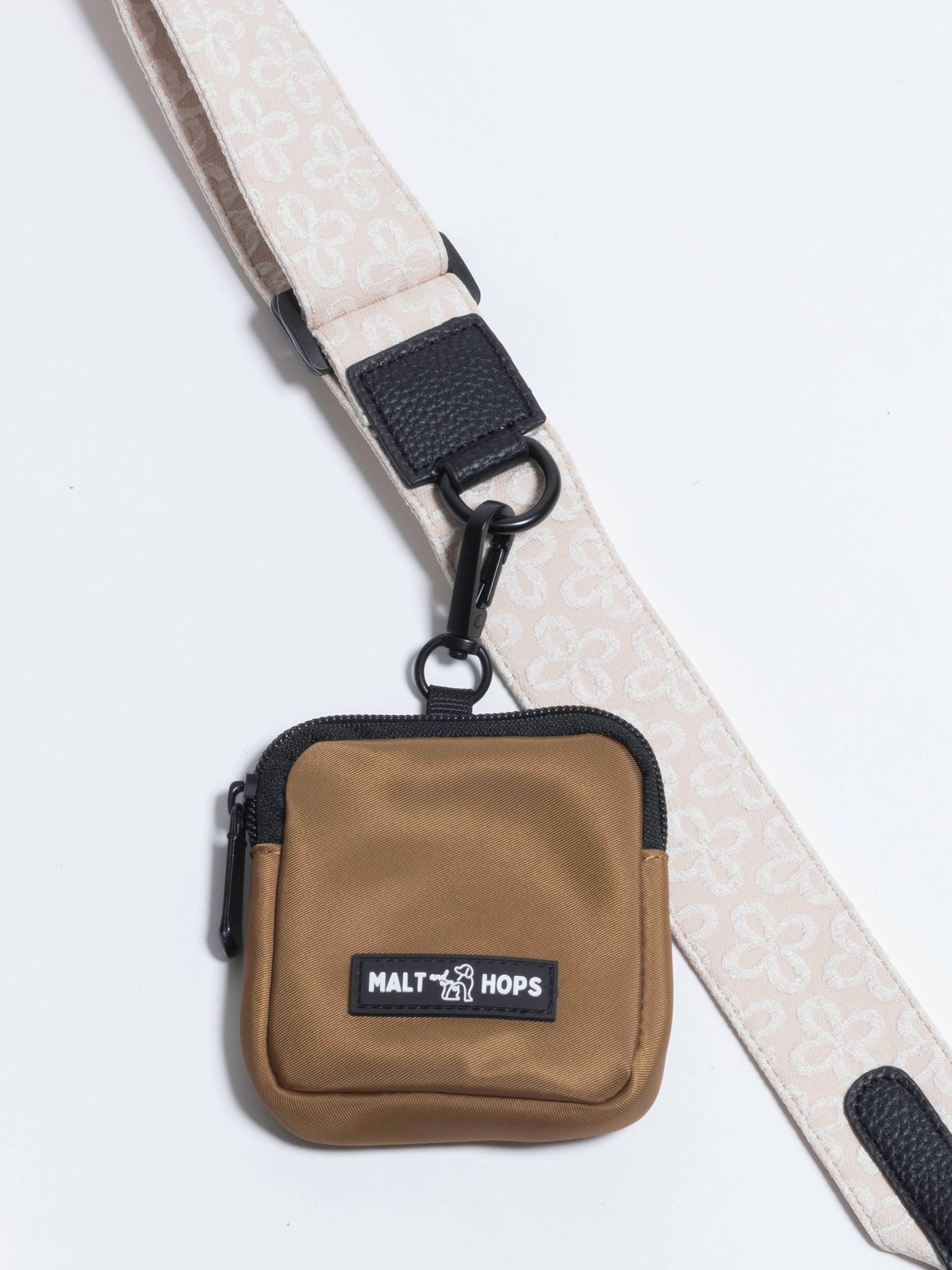 Rye White Flower Bag Strap