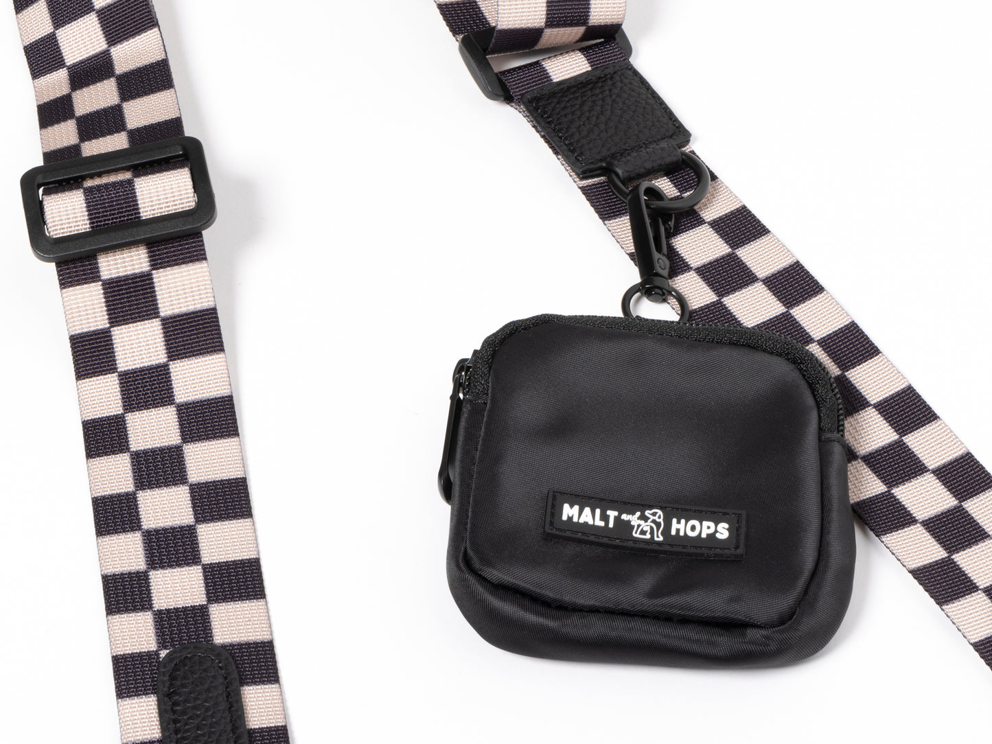 Checkered Black and Taupe Ale