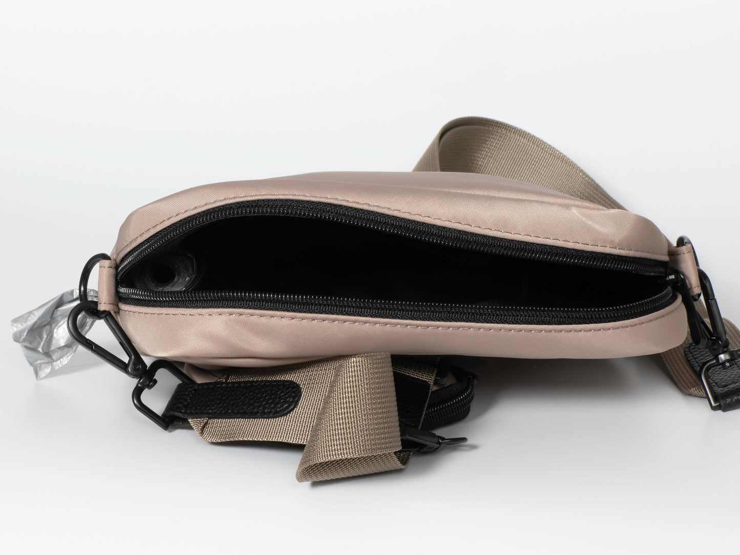 Smokey Taupe Ale Dog Walking Bag Set