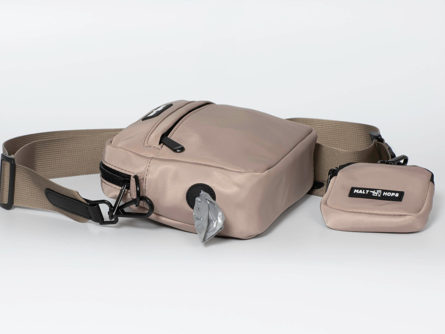 Smokey Taupe Ale Dog Walking Bag Set