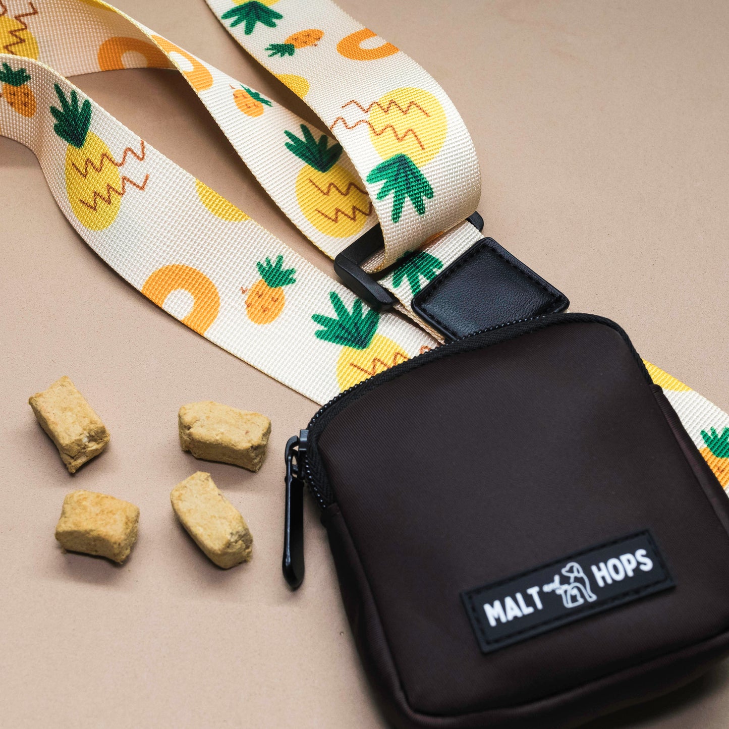 Pineapple Pale Strap